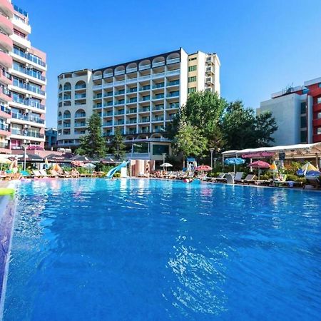 Admiral Plaza Aparthotel Pantai Sunny Luaran gambar